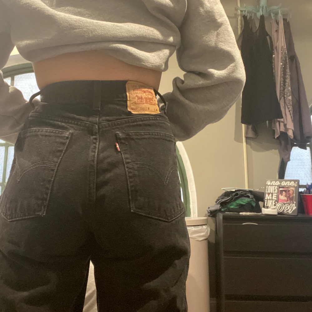 Vintage Levi mom jeans.